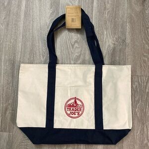 ❤️ Trader Joe’s Reusable Tote Bag NWT